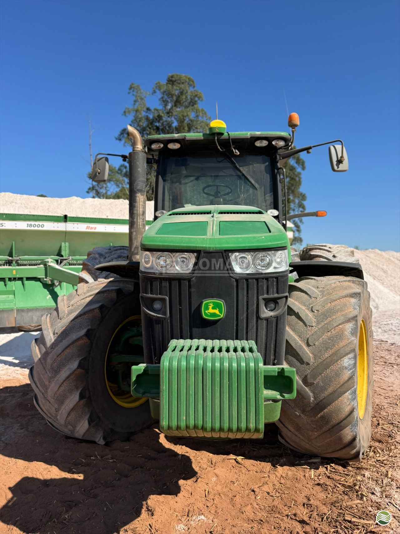 JOHN DEERE 8335R de Mercomaq - JAN